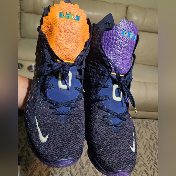 💙Nike Lebron XVII 'Space Jam Monstars' Basketball Shoes CD5050-400 SZ (17)💚 - Picture 15 of 16